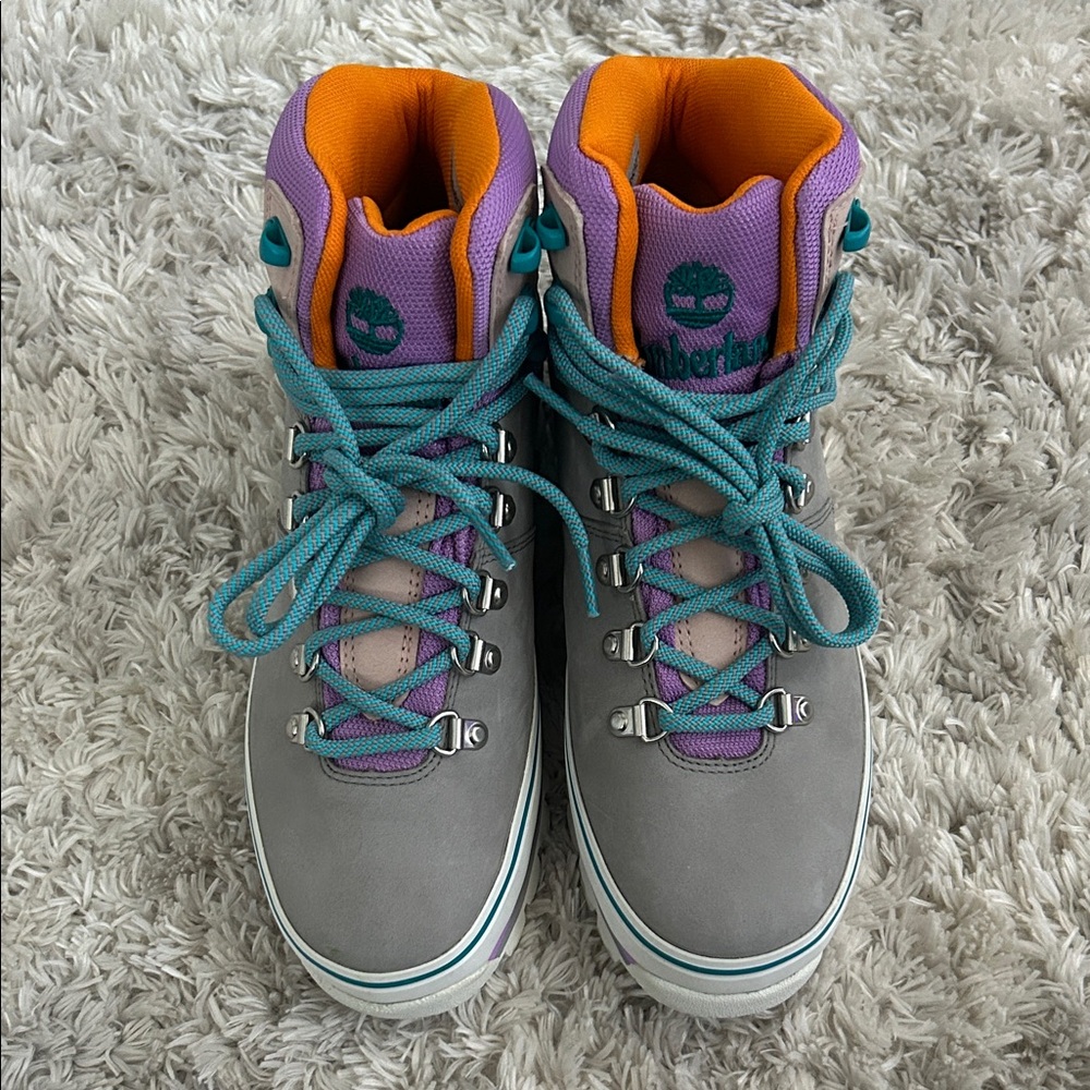 Timberland Gray and Purple Boots with Teal Laces